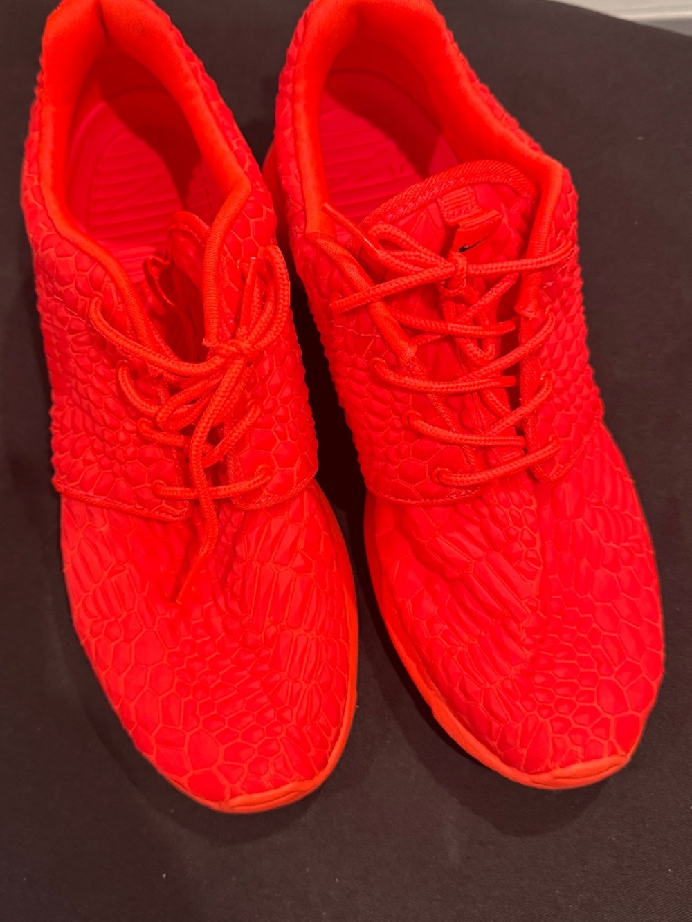 Nike Roche Womens Sneakers